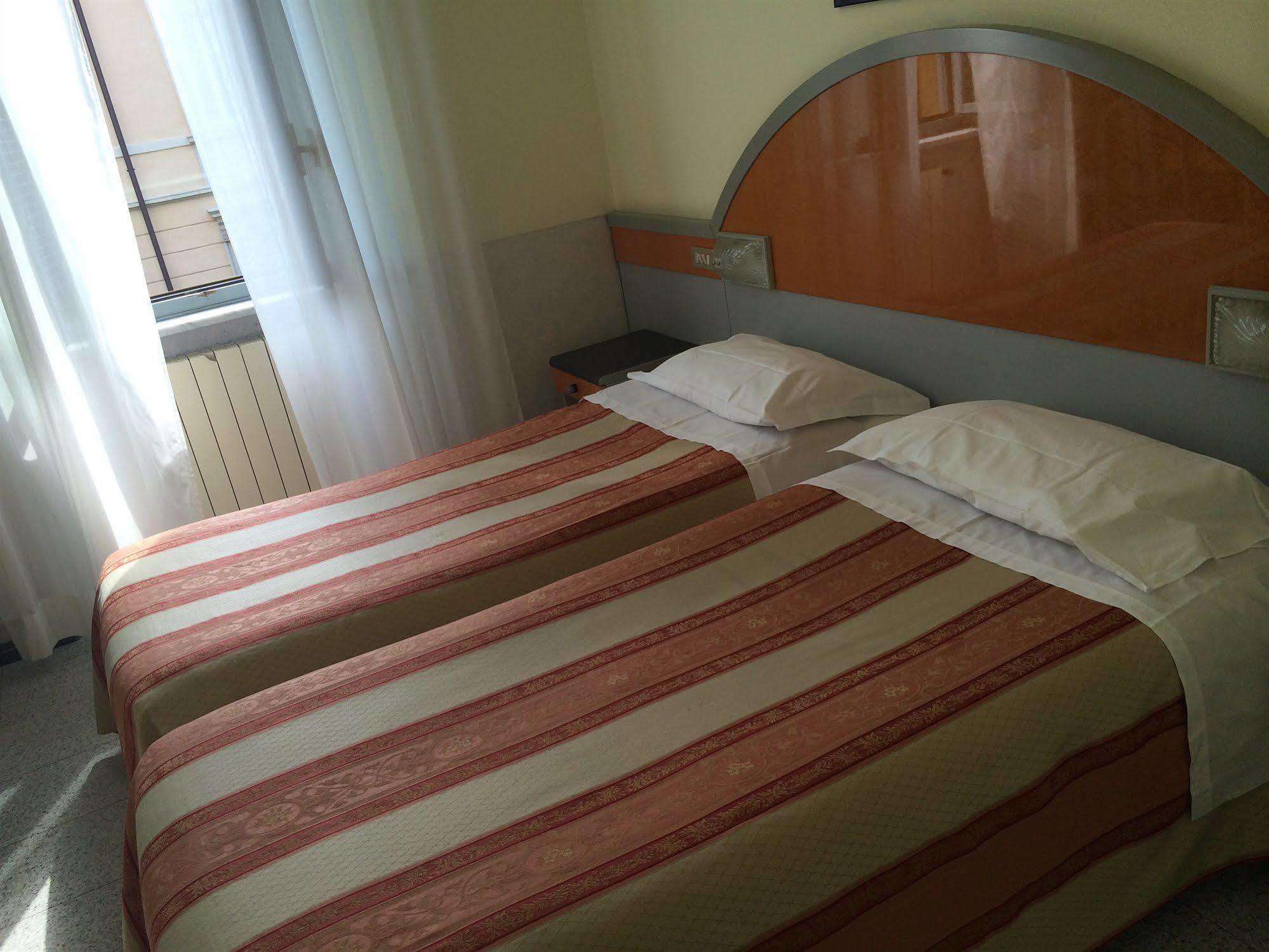 Hotel Mazzini Letojanni Ngoại thất bức ảnh