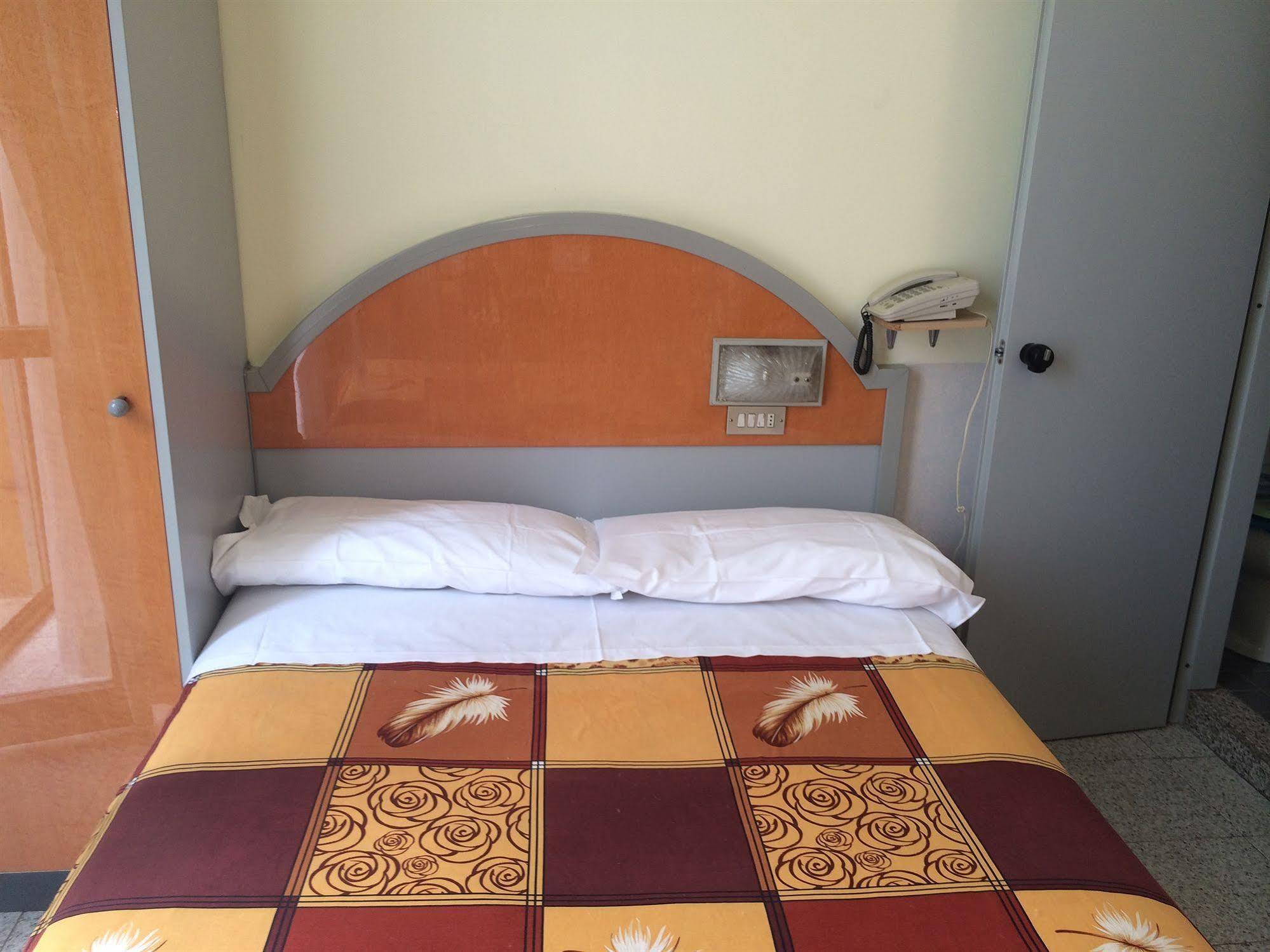 Hotel Mazzini Letojanni Ngoại thất bức ảnh