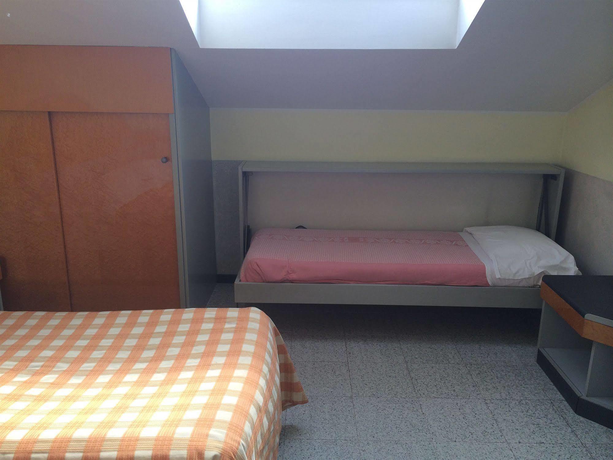 Hotel Mazzini Letojanni Ngoại thất bức ảnh